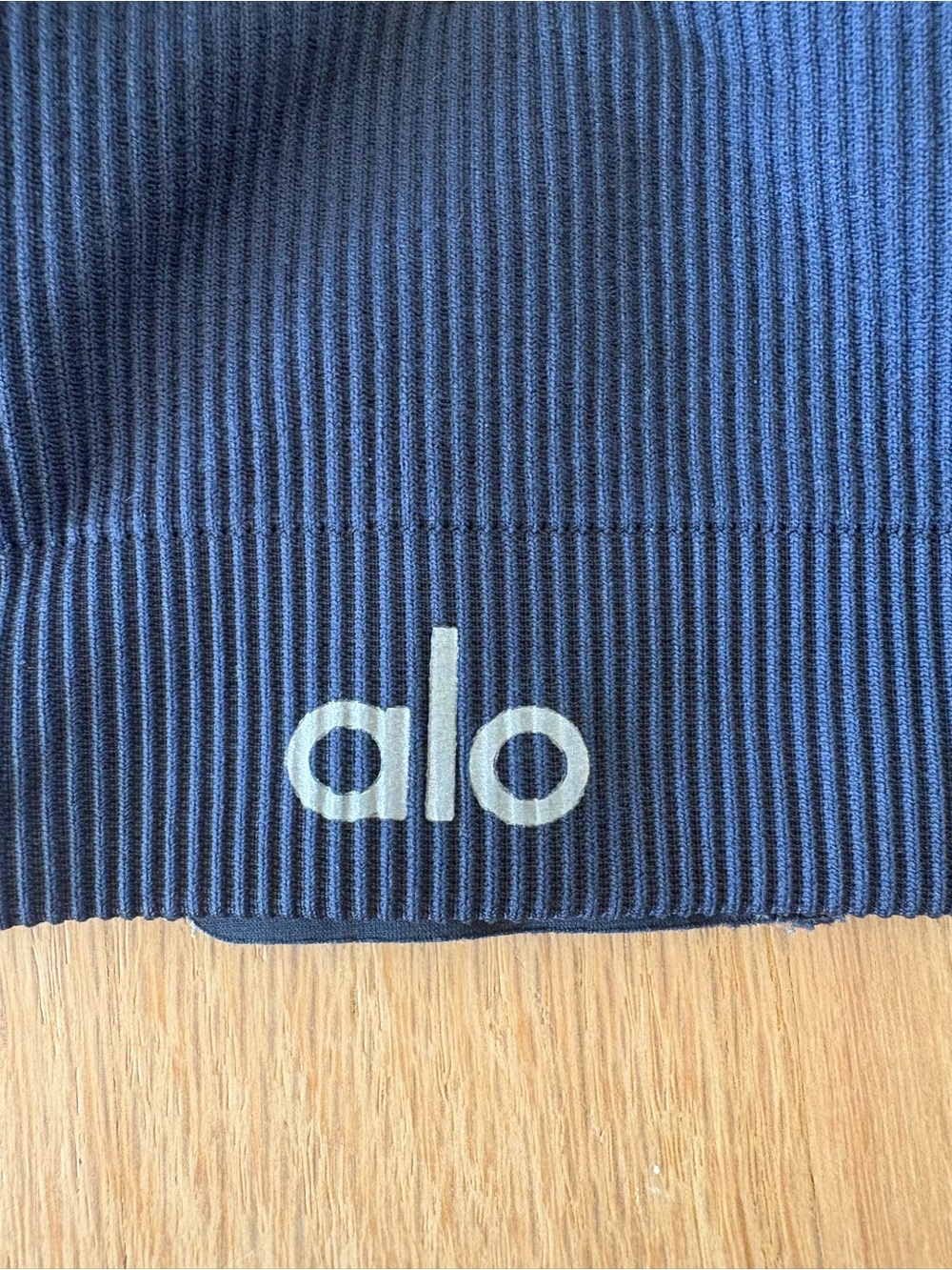 Alo Yoga Navy Seamless Ribbed Set - Picture 9 of 12